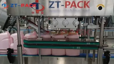 Cleaner Bottle Screw Capping Machine